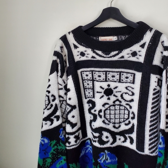 VTG abstract 80's Sweater - Picture 10 of 11